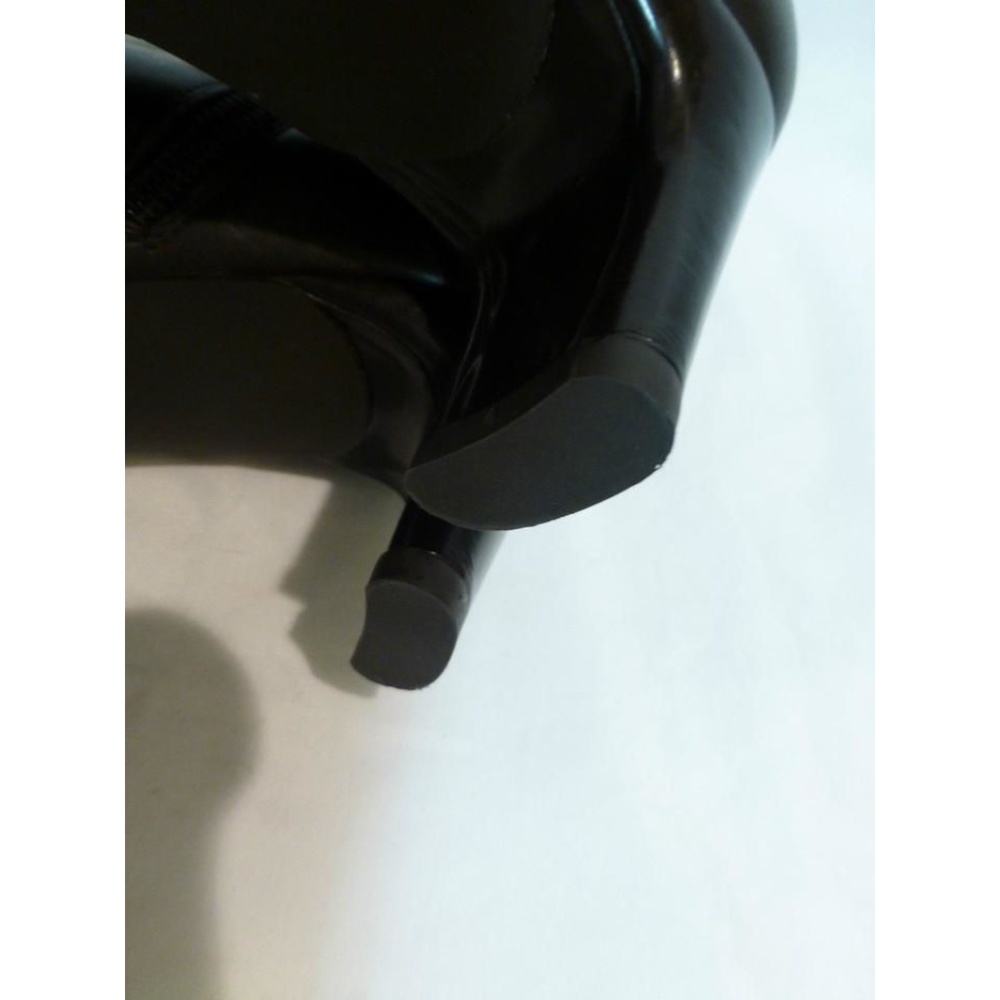 New Stuart Weitzman Myside Cola Ankle Boot - image 8